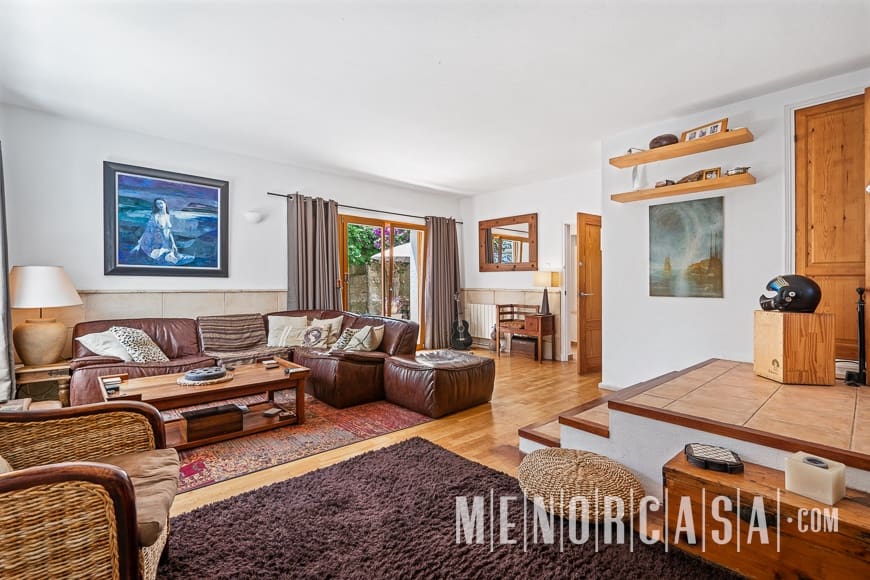 6 sypialnia Willa na sprzedaż w Es Castell z basenem - 1 250 000 € (Ref: 9081008)