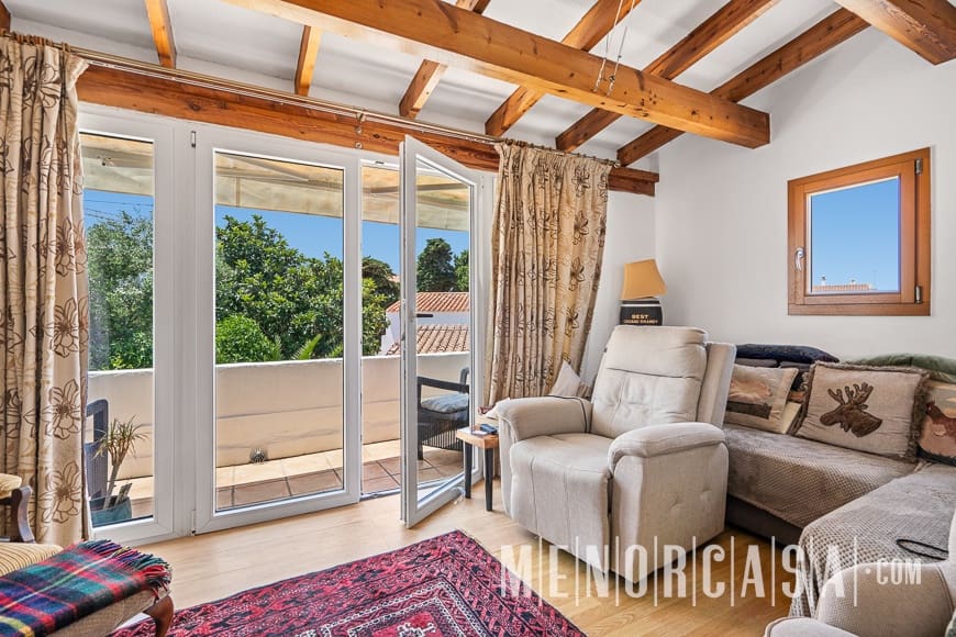 6 sypialnia Willa na sprzedaż w Es Castell z basenem - 1 250 000 € (Ref: 9081008)