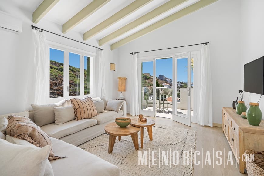 4 soveværelse Villa til salg i Cala Llonga med swimmingpool garage - € 950.000 (Ref: 9130994)