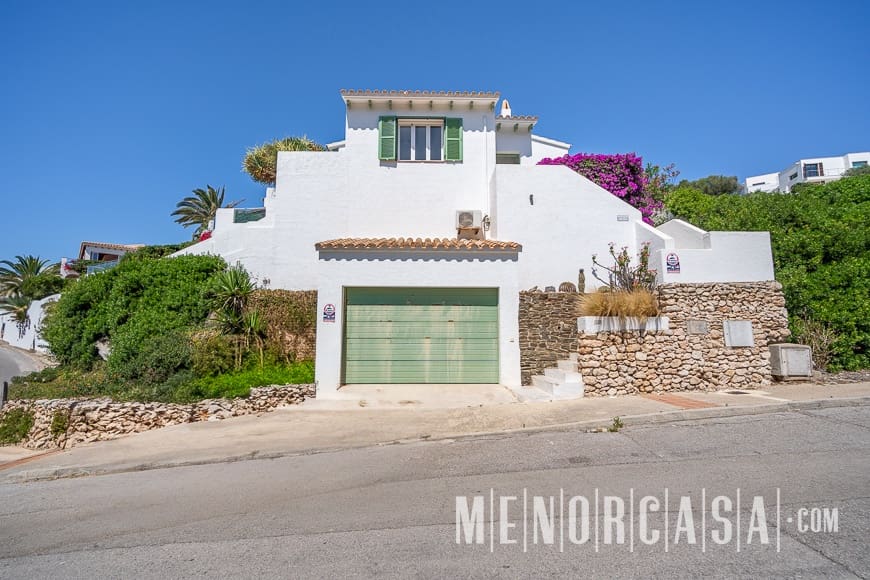 4 soveværelse Villa til salg i Cala Llonga med swimmingpool garage - € 950.000 (Ref: 9130994)