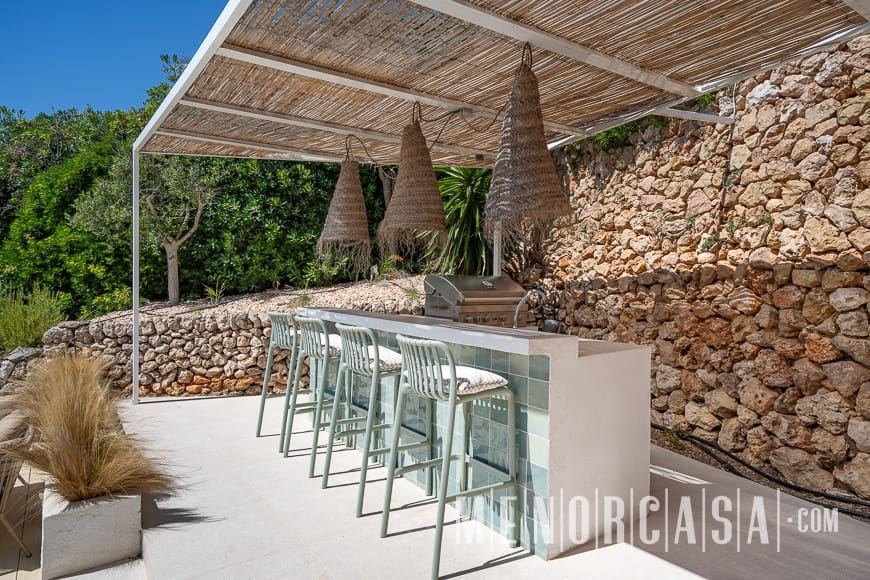 4 soveværelse Villa til salg i Cala Llonga med swimmingpool garage - € 950.000 (Ref: 9130994)