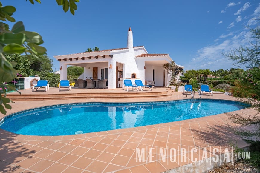 3 soveværelse Villa til salg i Binibeca med swimmingpool - € 1.000.000 (Ref: 9130995)