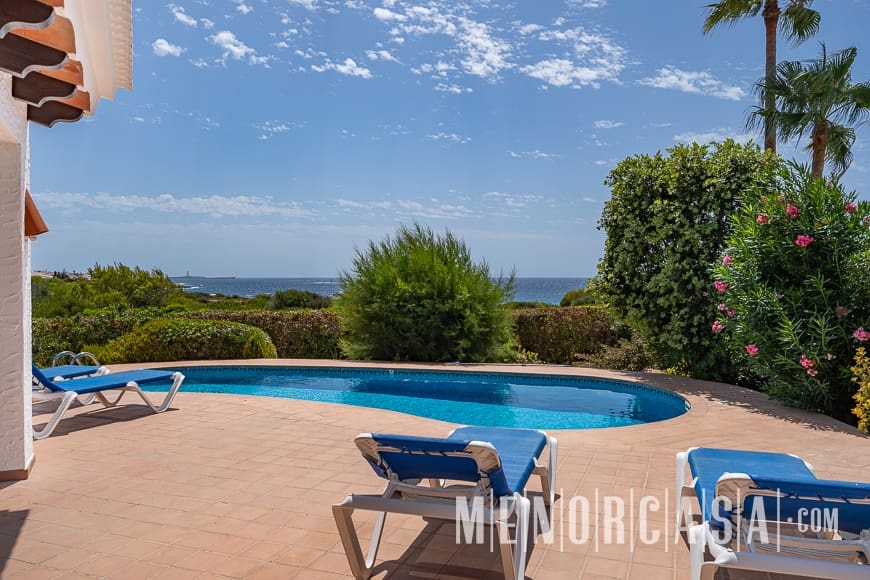 3 soveværelse Villa til salg i Binibeca med swimmingpool - € 1.000.000 (Ref: 9130995)