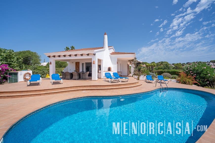 3 soveværelse Villa til salg i Binibeca med swimmingpool - € 1.000.000 (Ref: 9130995)