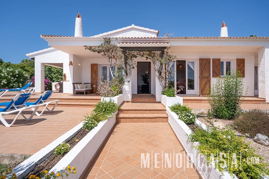 3 soveværelse Villa til salg i Binibeca med swimmingpool - € 1.000.000 (Ref: 9130995)