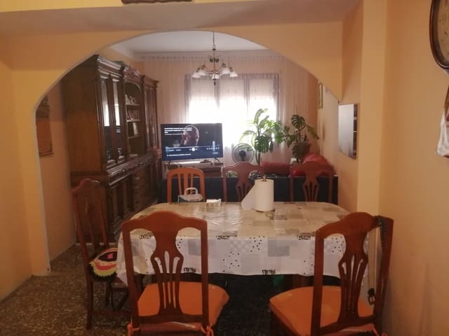 4 sovrum Lägenhet till salu i Tortosa - 75 000 € (Ref: 10021339)