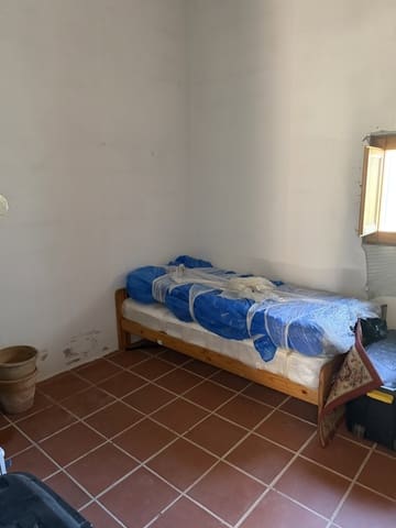 1 makuuhuone Maalaistalo myytävänä paikassa Tivissa - 62 000 € (Ref: 10021625)