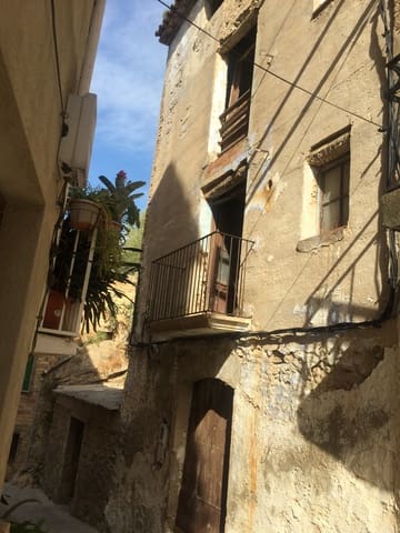 4 soveværelse Byhus til salg i Benifallet - € 15.000 (Ref: 5467080)