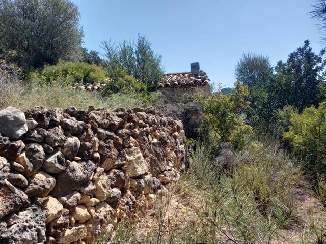 Finca/Landehus til salg i Tivenys - € 12.000 (Ref: 5998991)