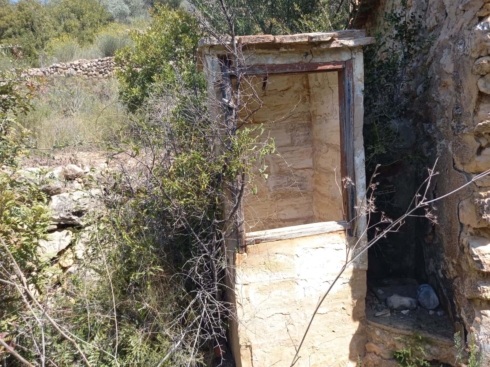 Finca/Landehus til salg i Tivenys - € 12.000 (Ref: 5998991)