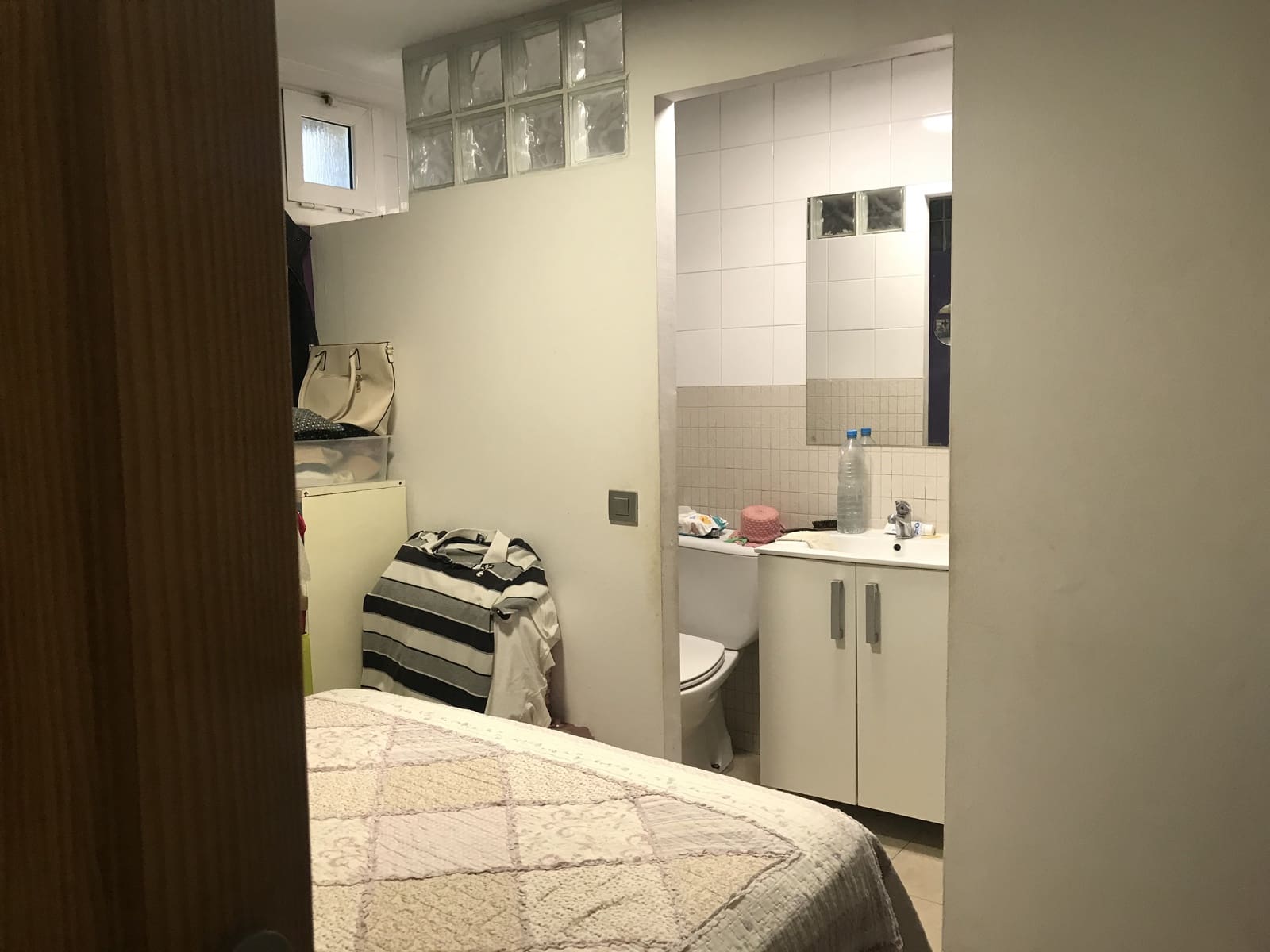 5 soveværelse Finca/Landehus til salg i Garcia med swimmingpool - € 160.000 (Ref: 7714854)