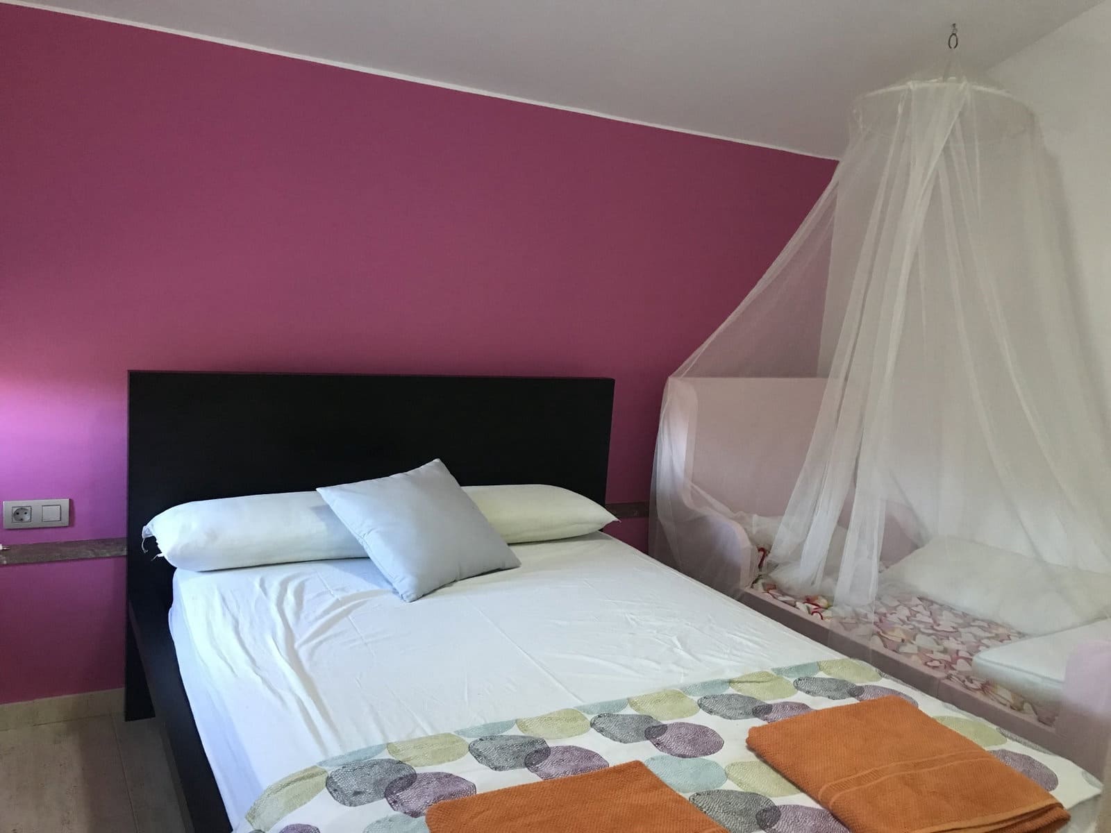 5 soveværelse Finca/Landehus til salg i Garcia med swimmingpool garage - € 160.000 (Ref: 7714854)