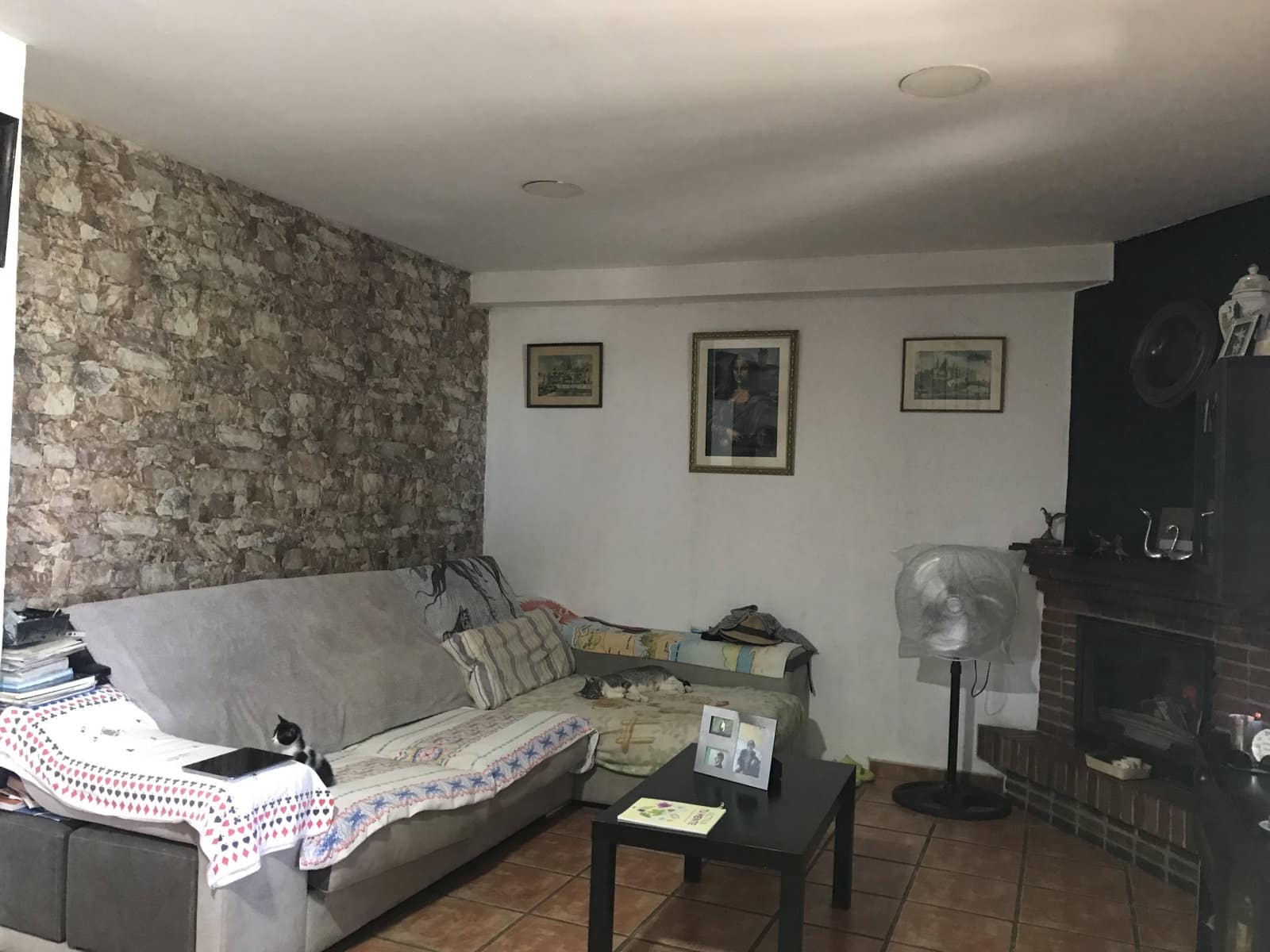 5 soveværelse Finca/Landehus til salg i Garcia med swimmingpool garage - € 160.000 (Ref: 7714854)