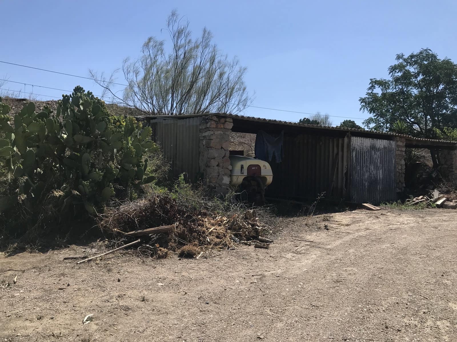 5 soveværelse Finca/Landehus til salg i Garcia med swimmingpool garage - € 160.000 (Ref: 7714854)
