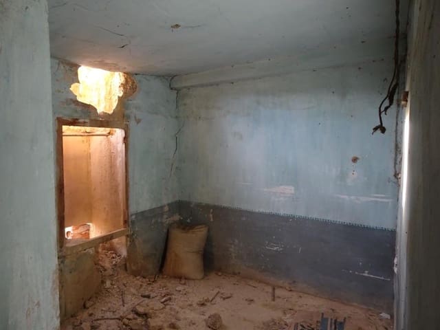 4 soverom Hus til salgs i La Bisbal de Falset - € 15 000 (Ref: 8143525)