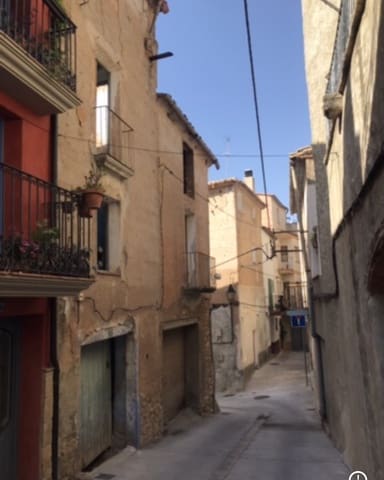 4 soveværelse Byhus til salg i Rasquera - € 12.000 (Ref: 8478801)