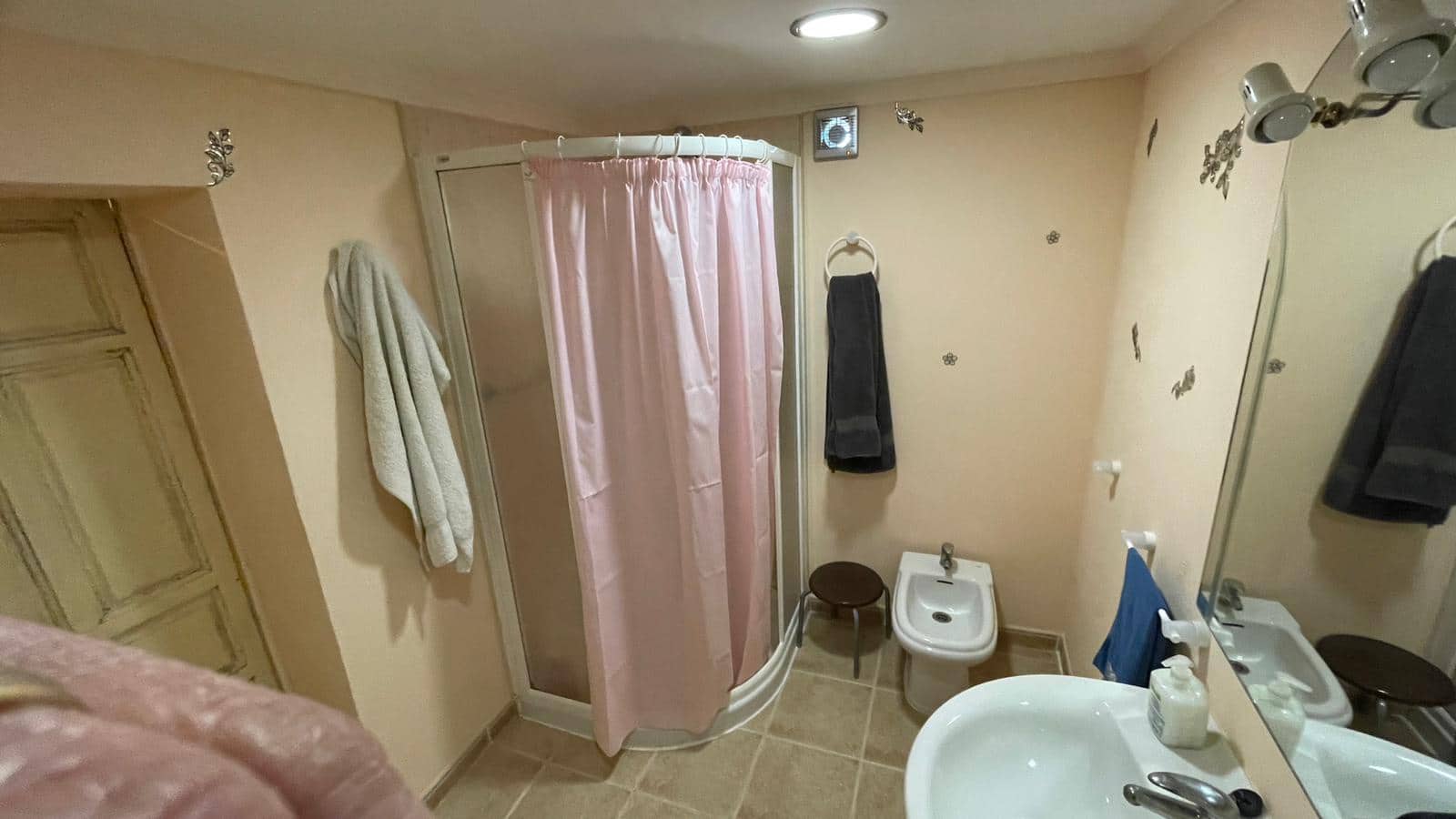 4 soveværelse Finca/Landehus til salg i Garcia - € 165.000 (Ref: 8555370)