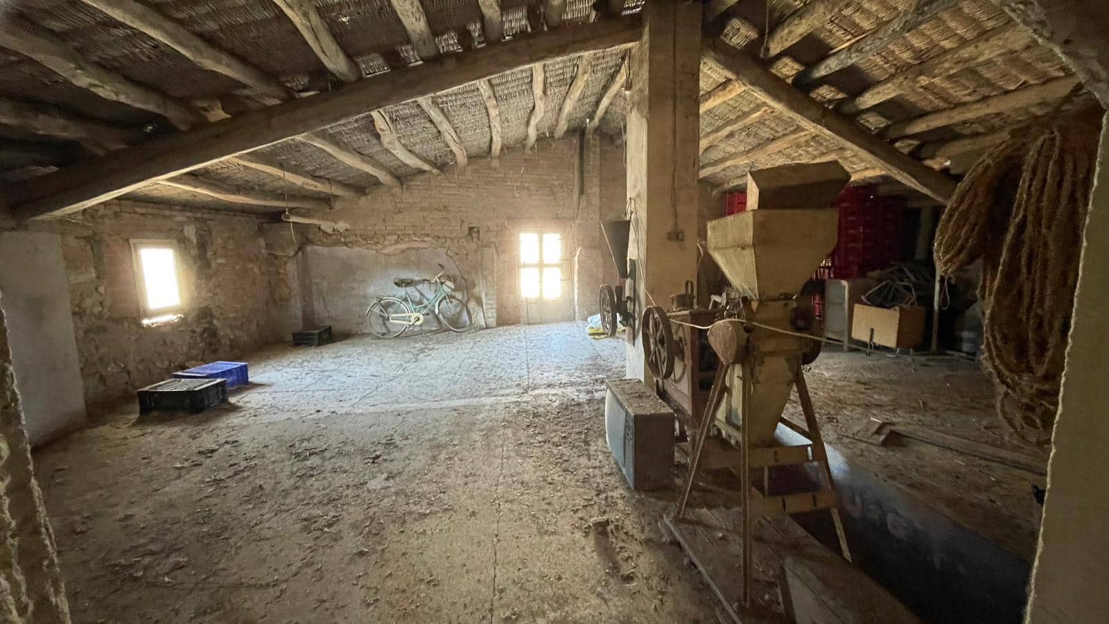 4 soveværelse Finca/Landehus til salg i Garcia - € 165.000 (Ref: 8555370)