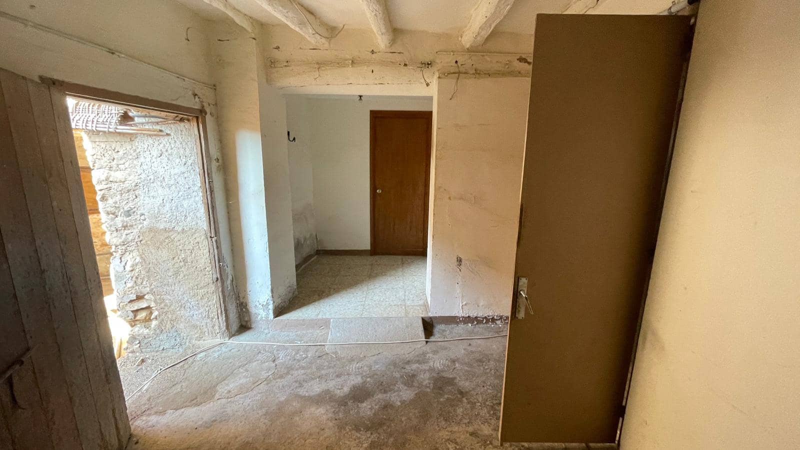 4 soveværelse Finca/Landehus til salg i Garcia - € 165.000 (Ref: 8555370)