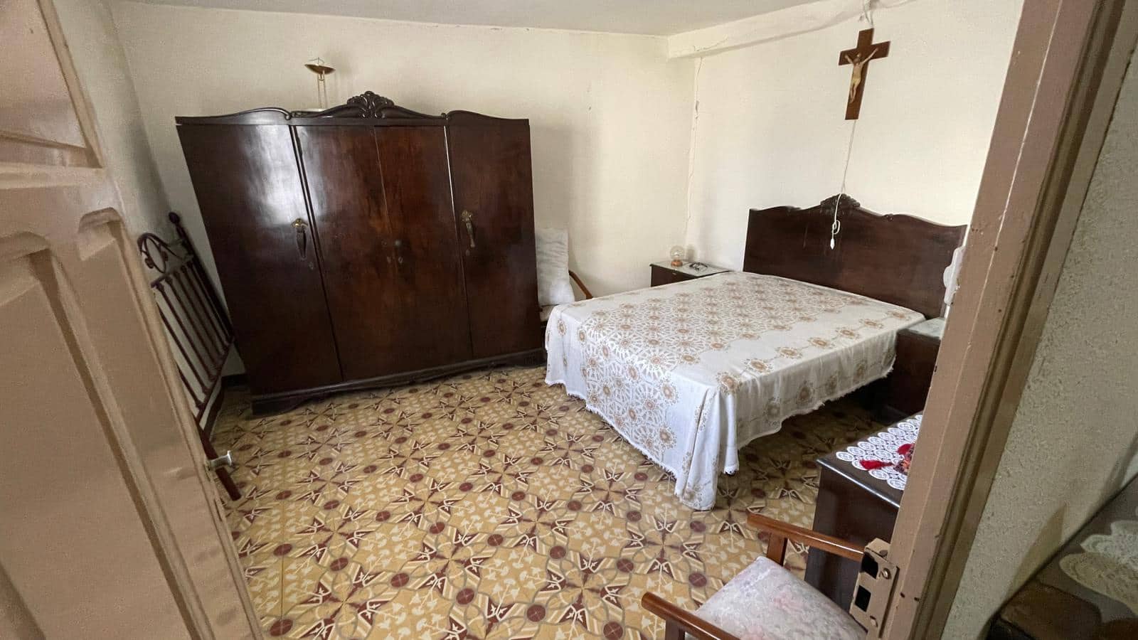 4 soveværelse Finca/Landehus til salg i Garcia - € 165.000 (Ref: 8555370)