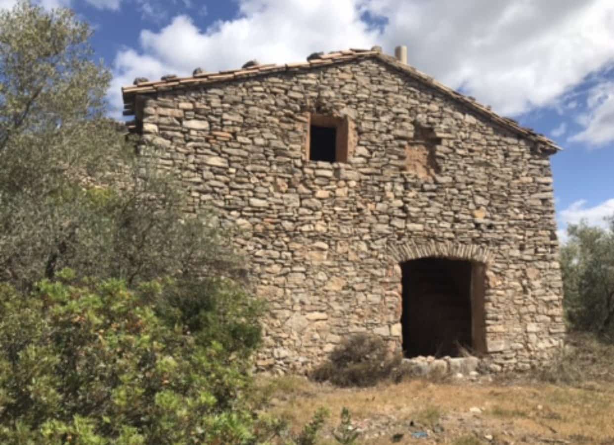 6 bedroom Finca/Country House for sale in Benifallet - € 135,000 (Ref: 8637999)