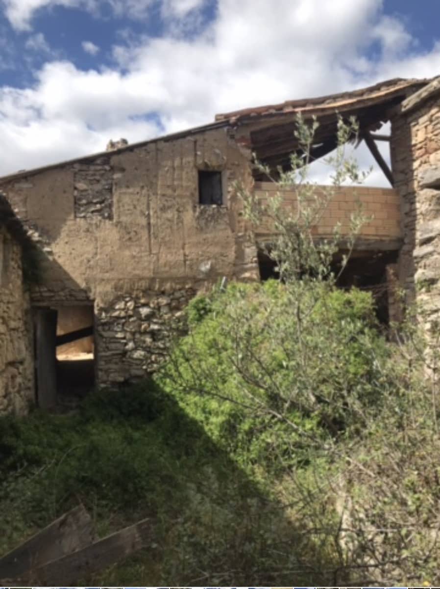 6 bedroom Finca/Country House for sale in Benifallet - € 135,000 (Ref: 8637999)