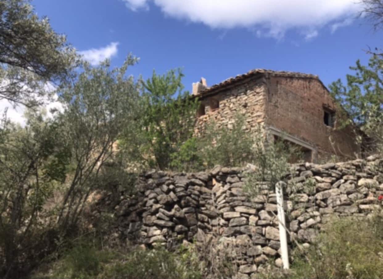 6 bedroom Finca/Country House for sale in Benifallet - € 135,000 (Ref: 8637999)