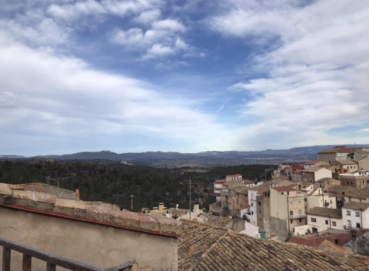 5 soveværelse Byhus til salg i Rasquera - € 18.000 (Ref: 8733695)