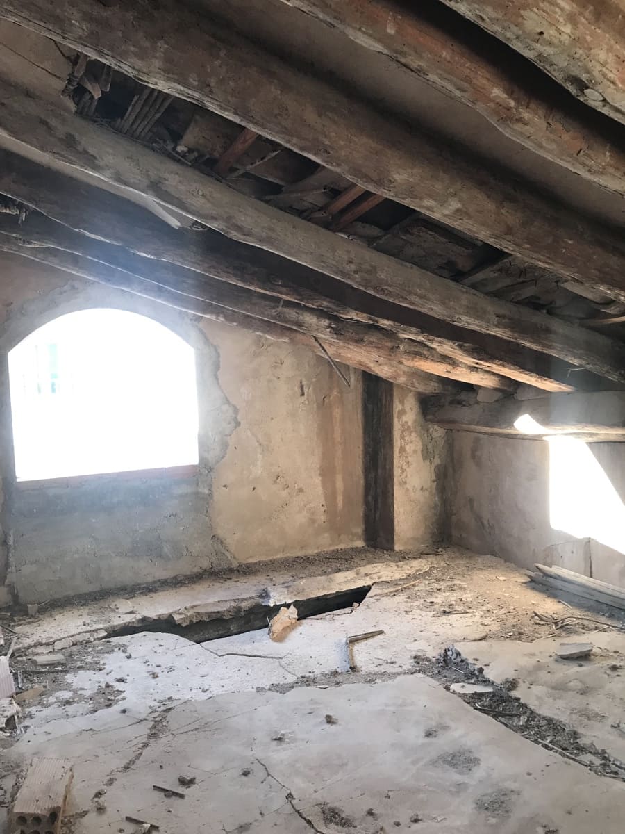 3 soveværelse Byhus til salg i Rasquera - € 25.000 (Ref: 8736569)