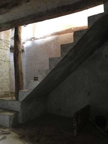 3 bedroom Townhouse for sale in Rasquera - € 25,000 (Ref: 8736569)