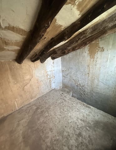 2 soverom Hus til salgs i Ginestar - € 15 000 (Ref: 8845200)