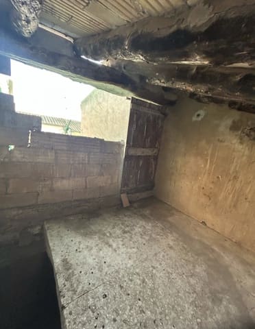 2 soverom Hus til salgs i Ginestar - € 15 000 (Ref: 8845200)