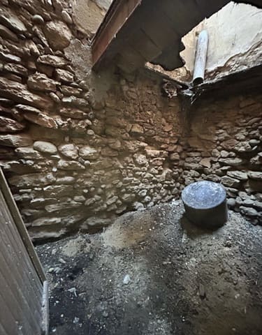 2 soverom Hus til salgs i Ginestar - € 15 000 (Ref: 8845200)