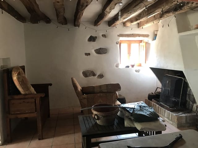 2 sypialnia Finka/Dom wiejski na sprzedaż w Tivissa - 180 000 € (Ref: 8901639)