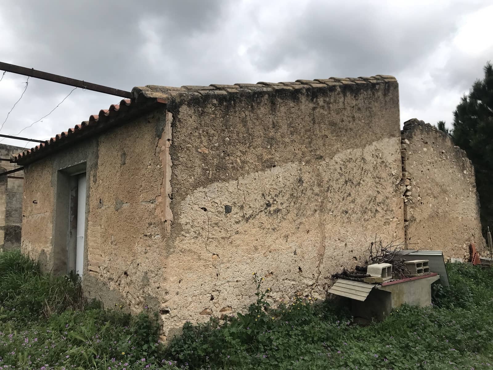 Finca/Maison de Campagne à vendre à Ginestar - 30 000 € (Ref: 8912409)