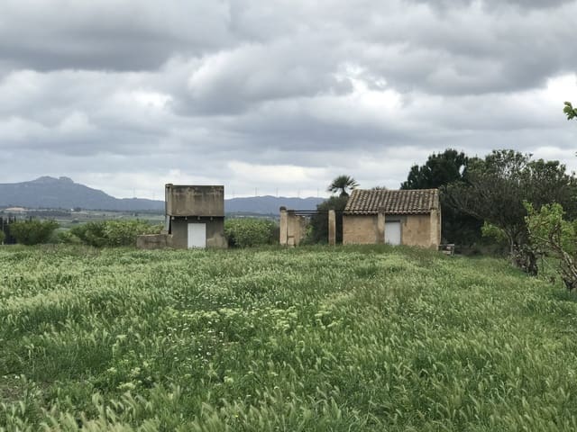 Finca/Herregård til salgs i Ginestar - € 30 000 (Ref: 8912409)