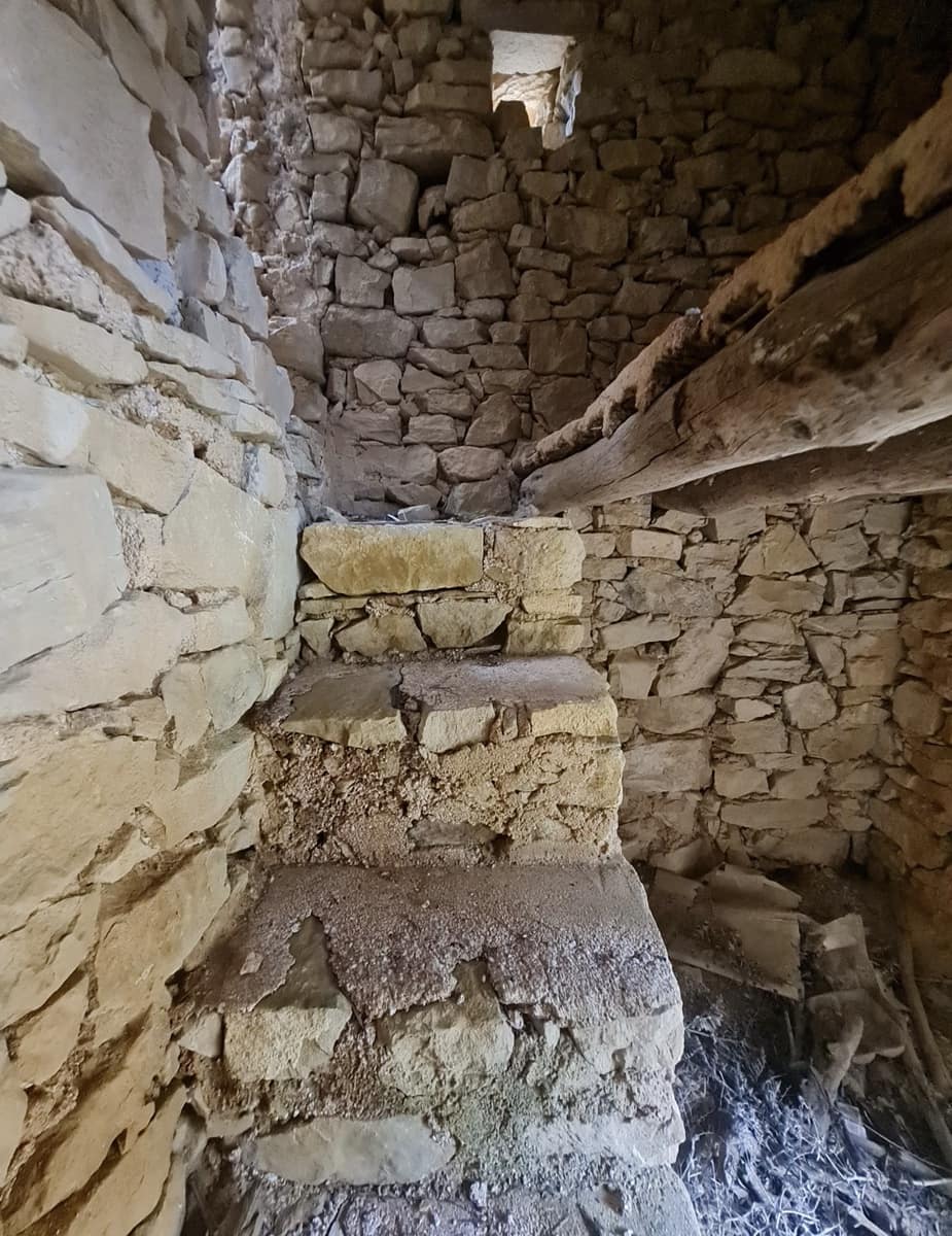 Finca/Landehus til salg i Asco - € 12.000 (Ref: 8936643)