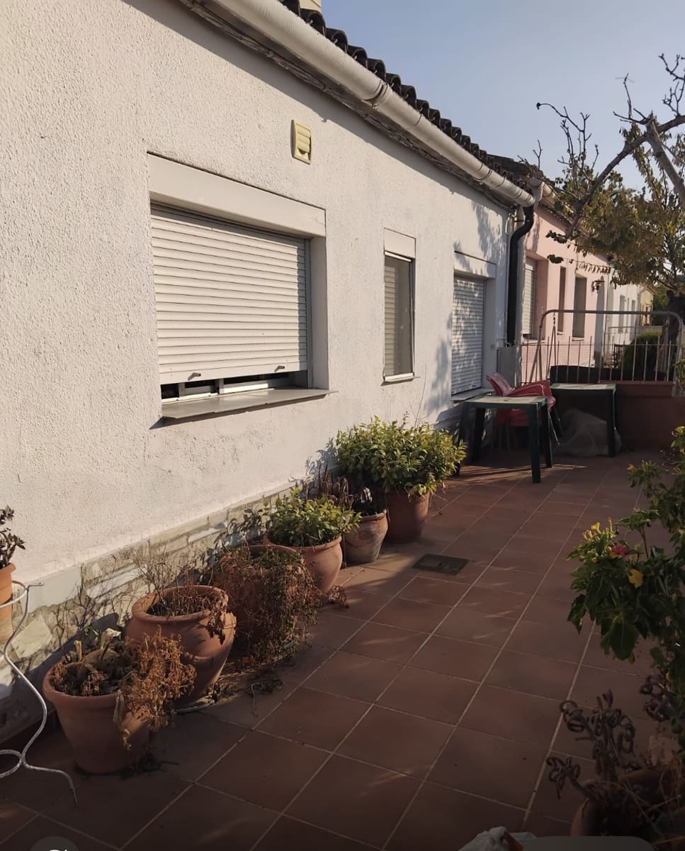 4 soveværelse Rækkehus til salg i Mora la Nova - € 95.000 (Ref: 9111591)