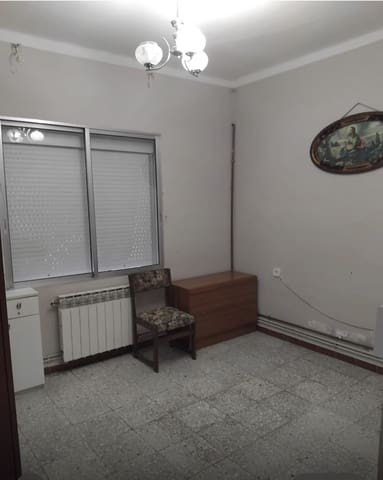 4 bedroom Terraced Villa for sale in Móra la Nova - € 95,000 (Ref: 9111591)