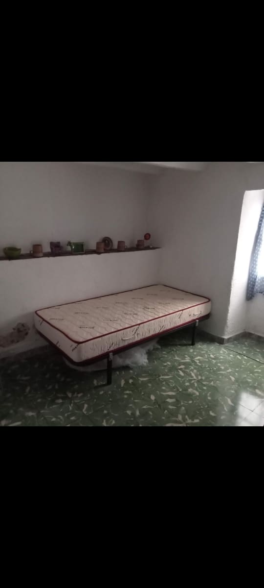 3 soveværelse Byhus til salg i Tortosa - € 24.000 (Ref: 9126242)