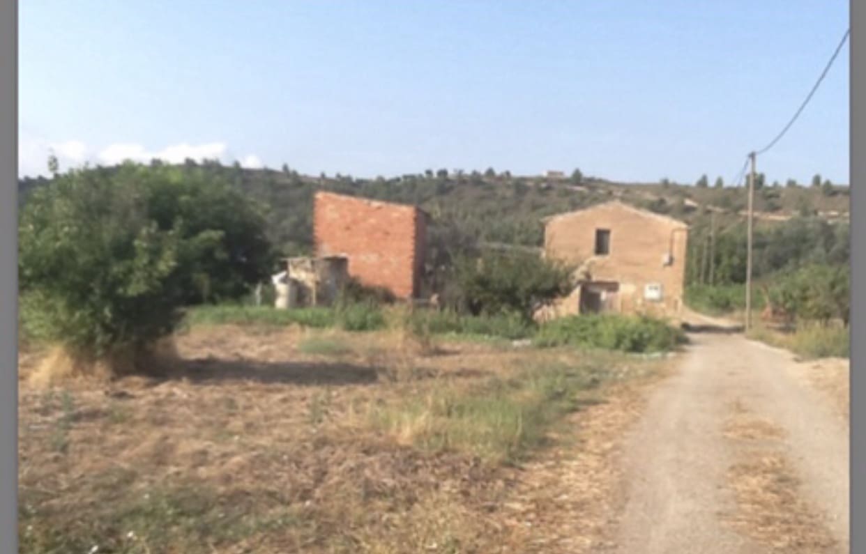 Finca/Landhuis te koop in Asco - € 38.000 (Ref: 9130570)