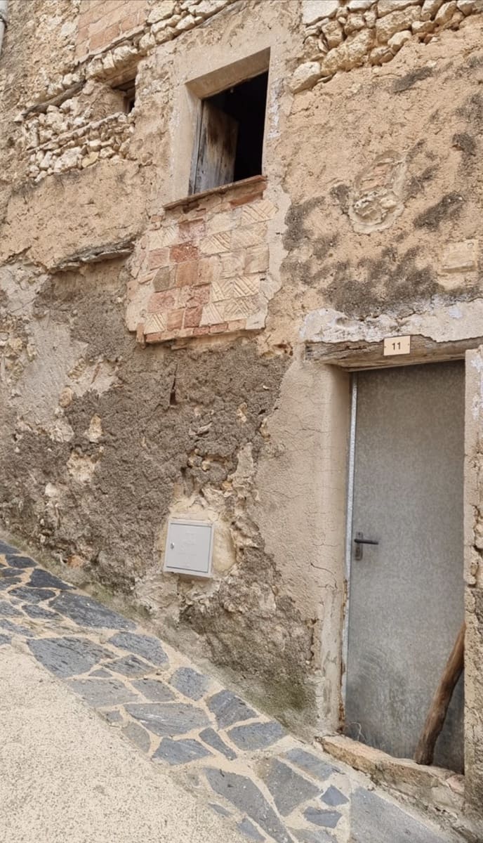 2 soveværelse Byhus til salg i El Pinell de Brai - € 15.000 (Ref: 9207973)