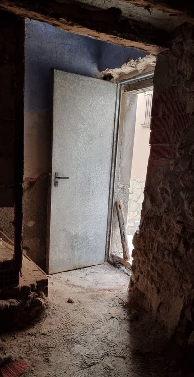 2 soveværelse Byhus til salg i El Pinell de Brai - € 15.000 (Ref: 9207973)