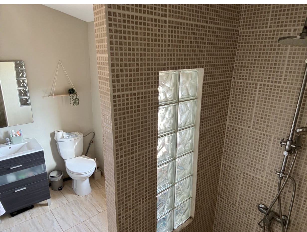 4 soveværelse Finca/Landehus til salg i Flix med swimmingpool - € 275.000 (Ref: 9230545)