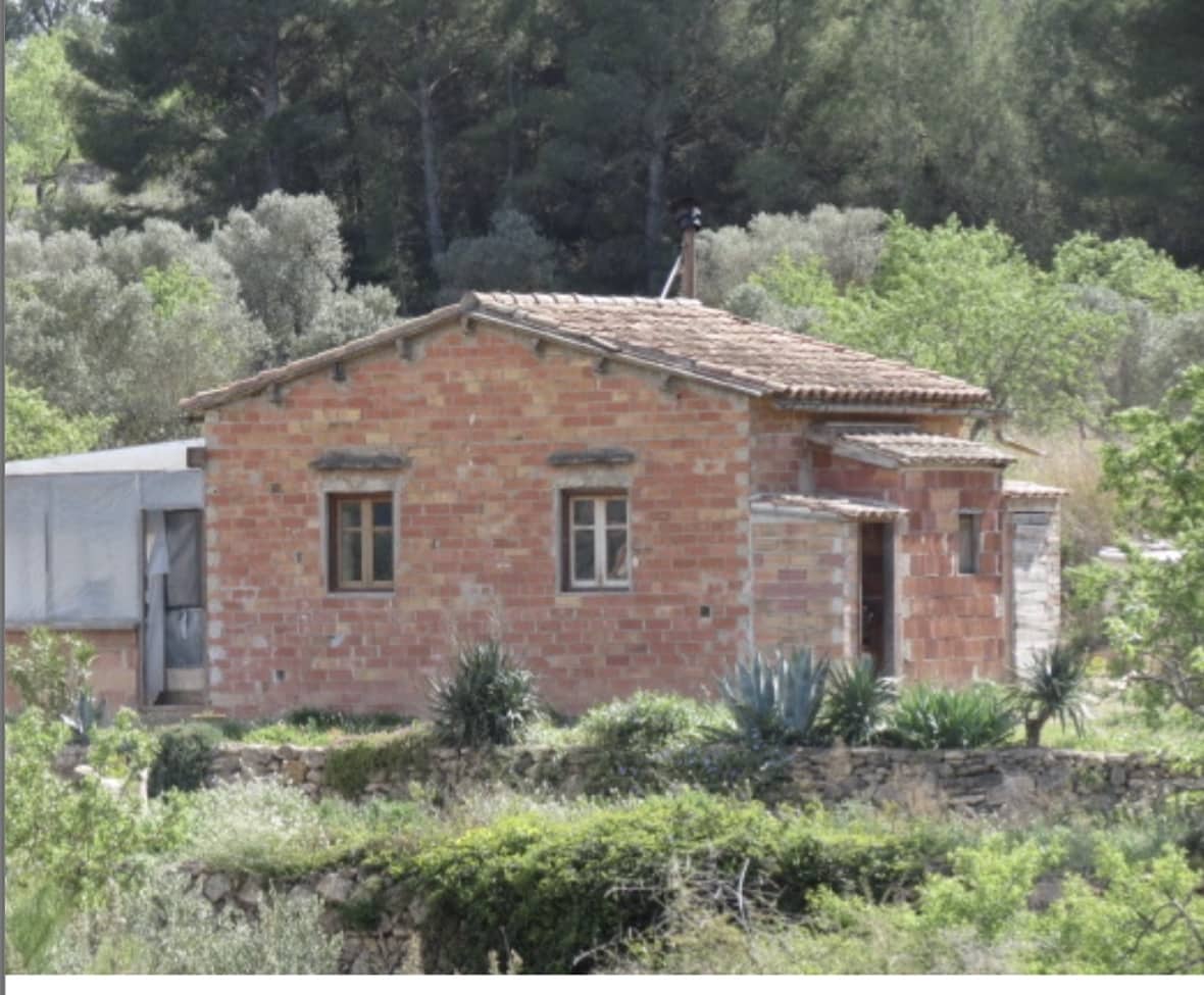 1 bedroom Finca/Country House for sale in Ginestar - € 49,000 (Ref: 9318101)