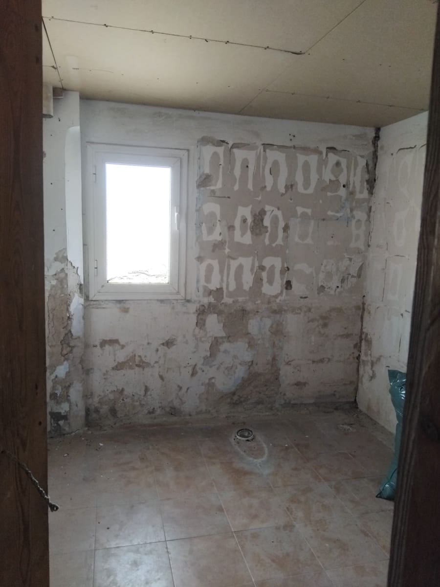 4 bedroom Finca/Country House for sale in Benissanet - € 185,000 (Ref: 9398153)