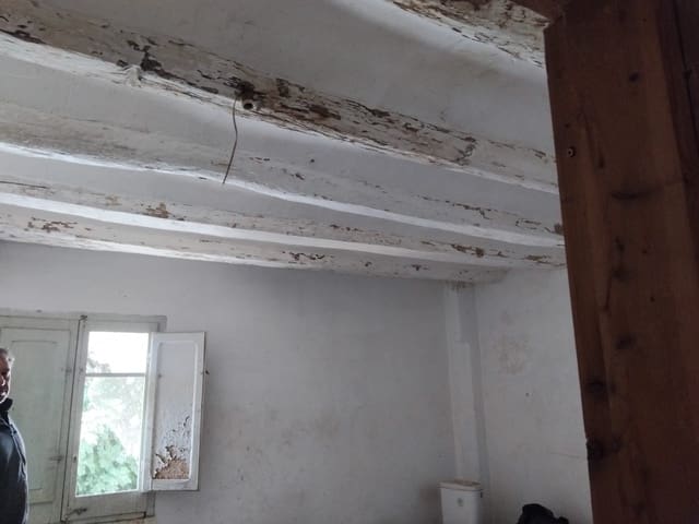 4 soveværelse Finca/Landehus til salg i Benissanet - € 185.000 (Ref: 9398153)