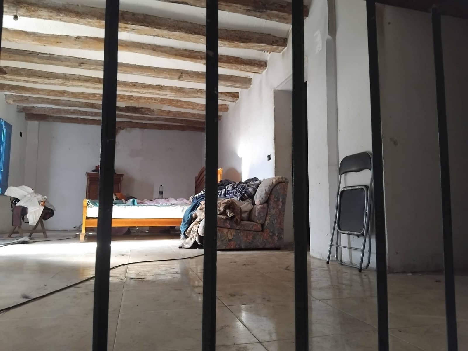 4 bedroom Finca/Country House for sale in Benissanet with garage - € 185,000 (Ref: 9398153)