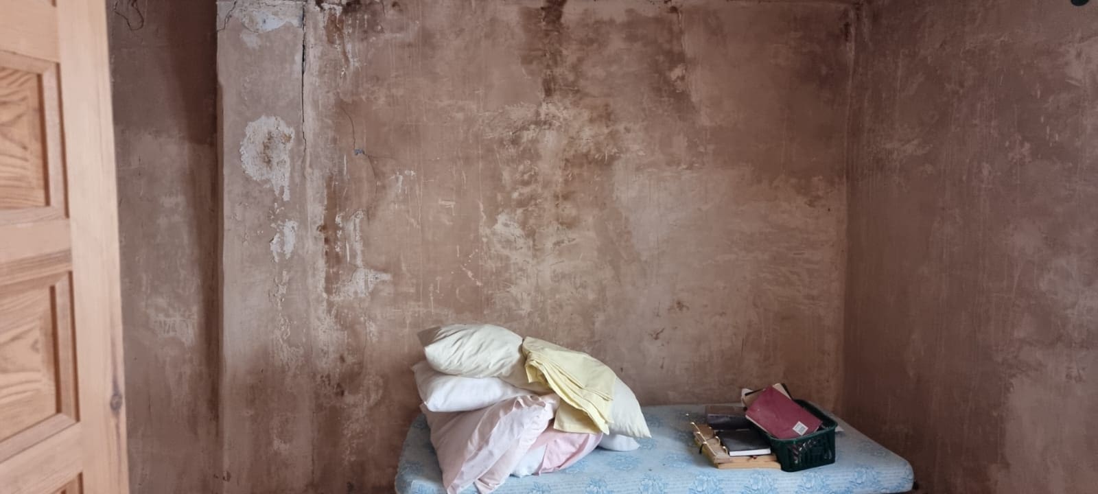 4 soveværelse Byhus til salg i Benifallet - € 18.000 (Ref: 9429113)