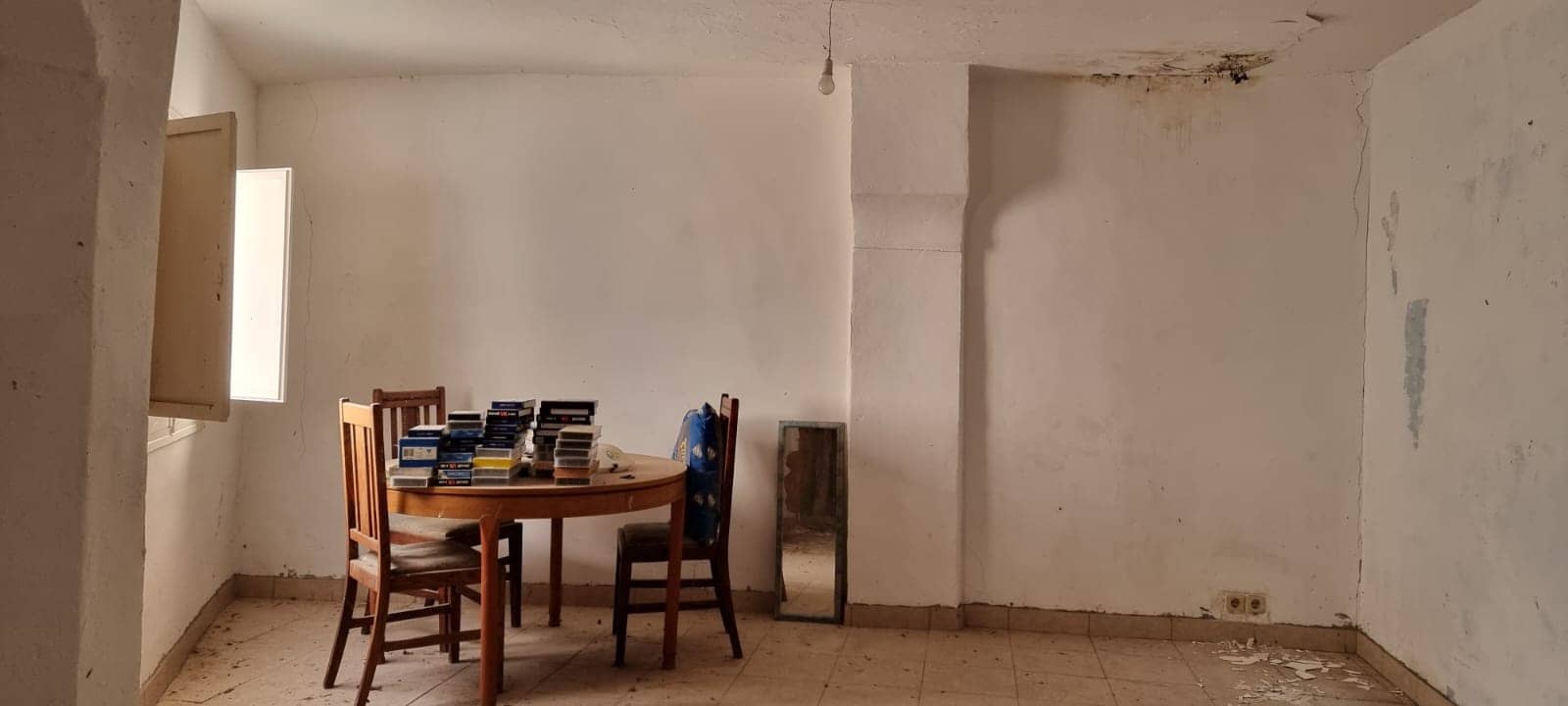 4 soveværelse Byhus til salg i Benifallet - € 18.000 (Ref: 9429113)